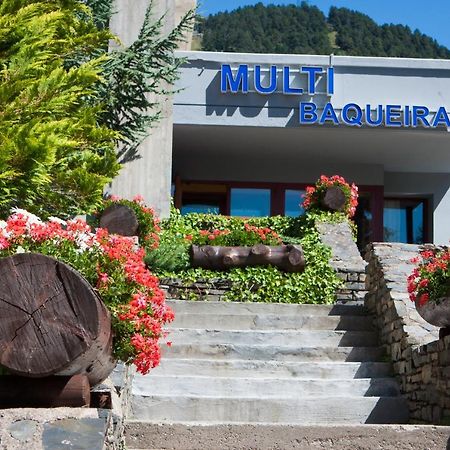Apartamentos Multibaqueira Бакейра-Берет Екстериор снимка