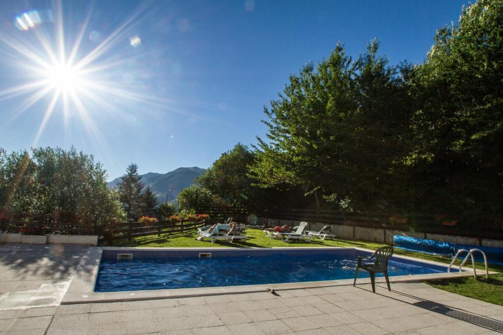 Apartamentos Multibaqueira Бакейра-Берет Екстериор снимка