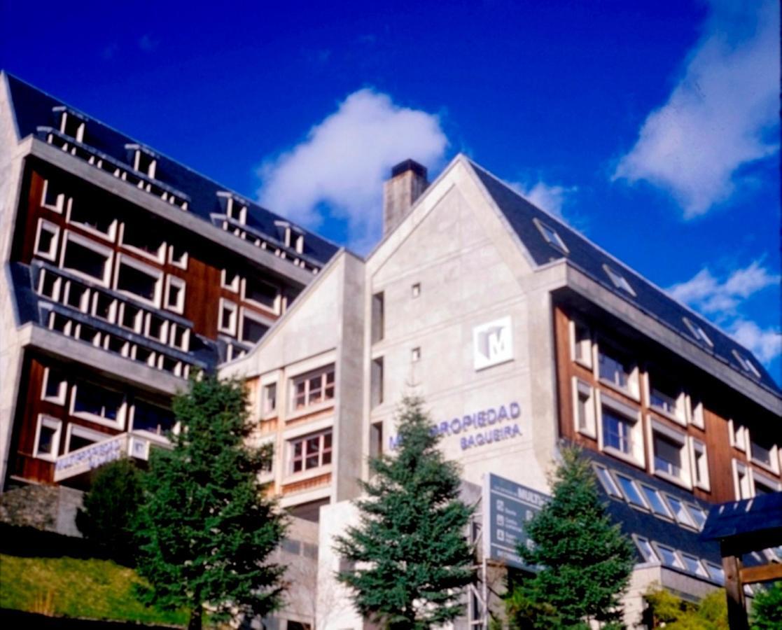 Apartamentos Multibaqueira Бакейра-Берет Екстериор снимка
